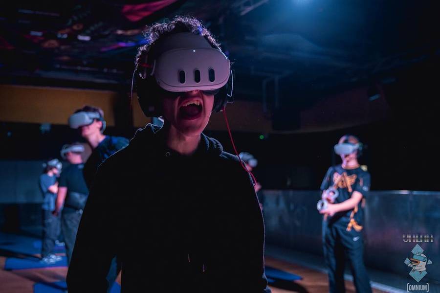 VR LAN 2024